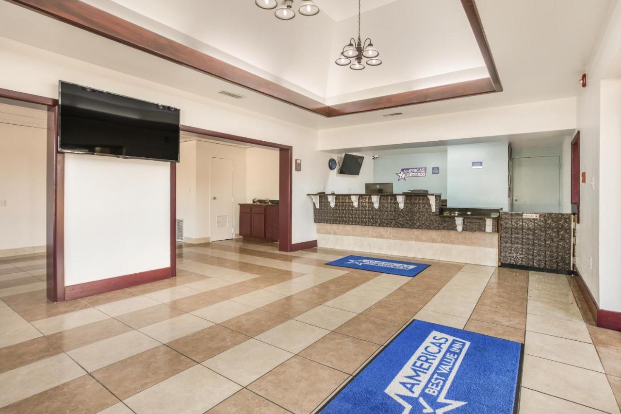 Americas Best Value Inn Stockbridge Dış mekan fotoğraf