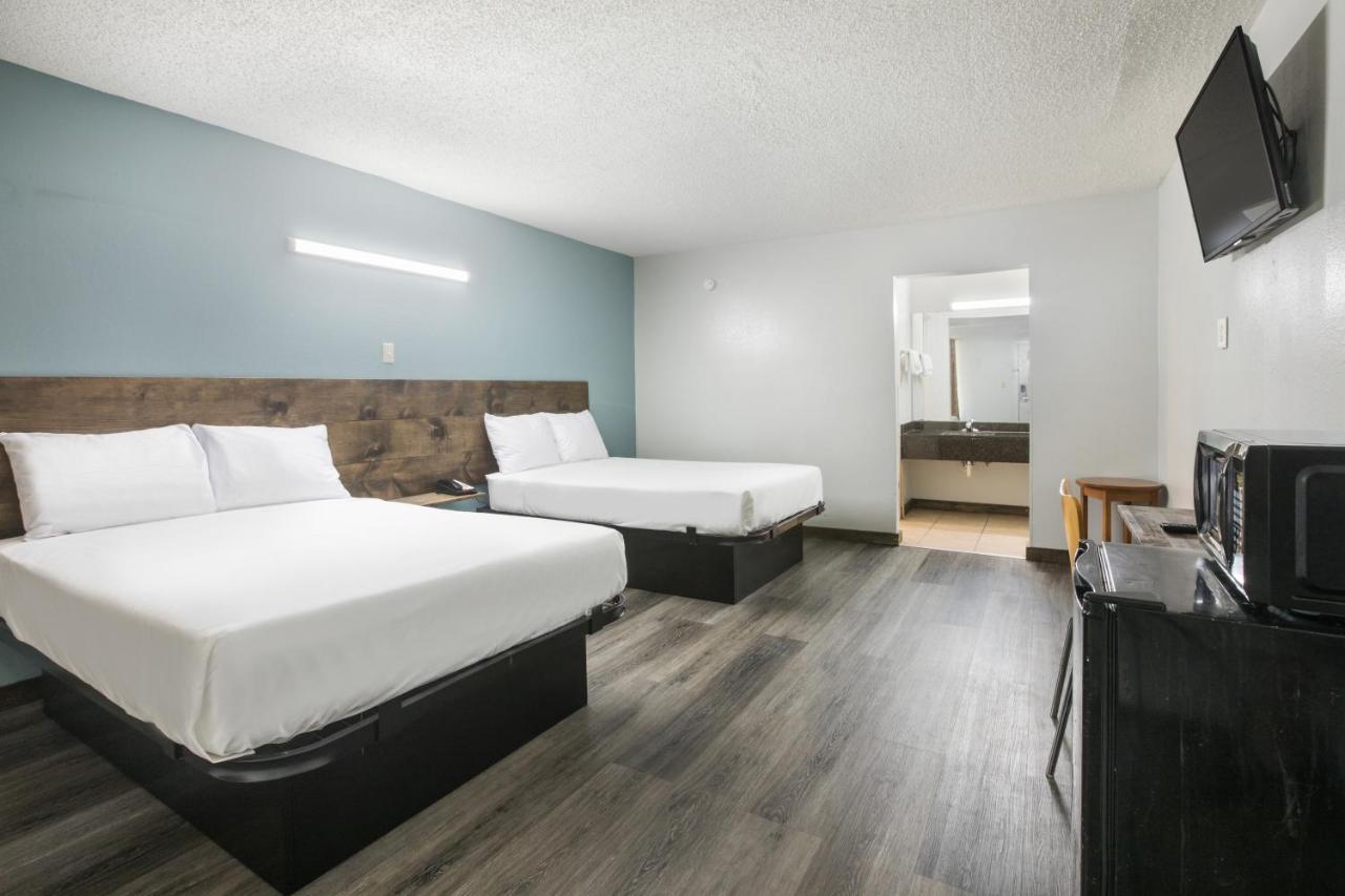 Americas Best Value Inn Stockbridge Oda fotoğraf