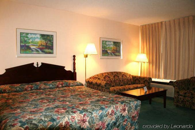 Americas Best Value Inn Stockbridge Oda fotoğraf
