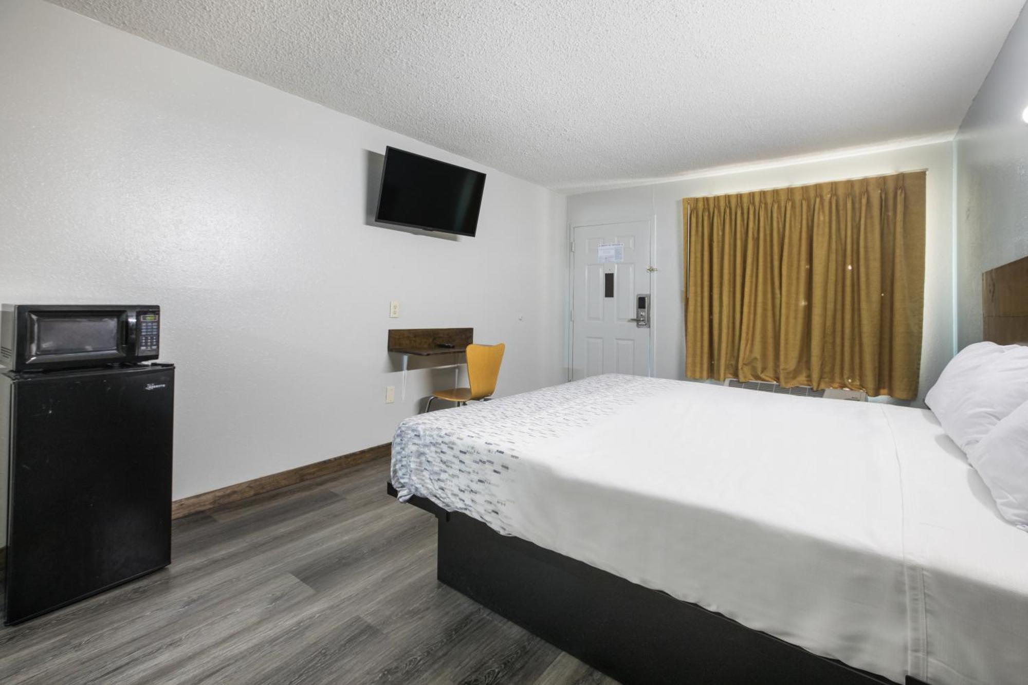Americas Best Value Inn Stockbridge Oda fotoğraf
