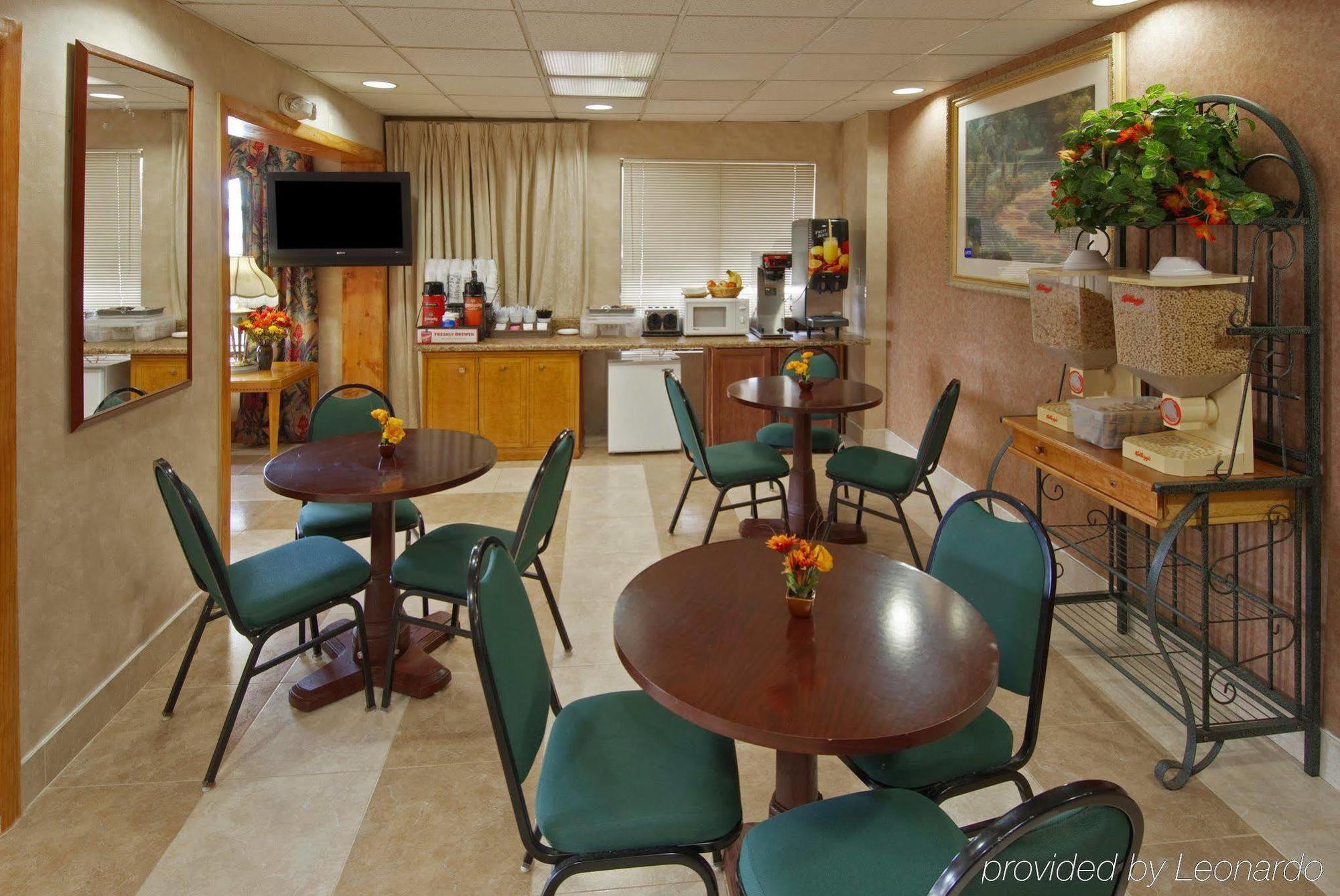 Americas Best Value Inn Stockbridge Restoran fotoğraf